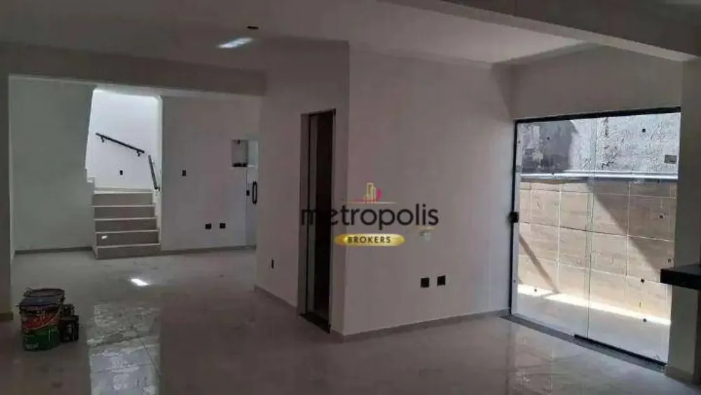 Sobrado, 3 quartos, 205 m² - Foto 1