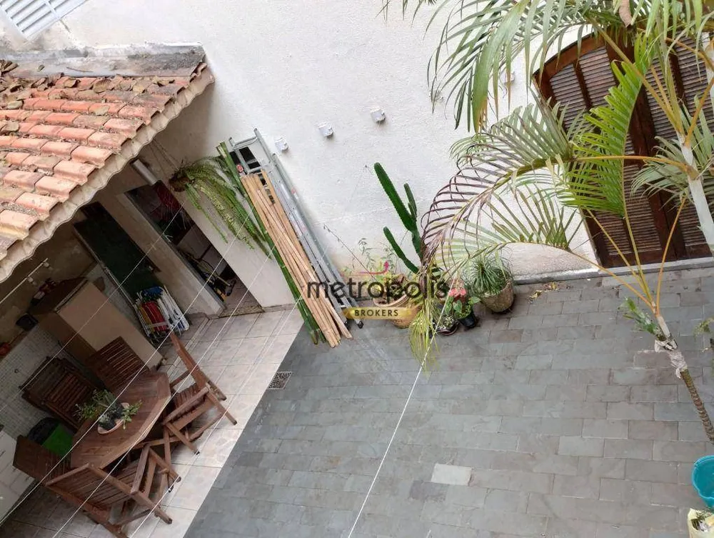 Sobrado, 5 quartos, 246 m² - Foto 1