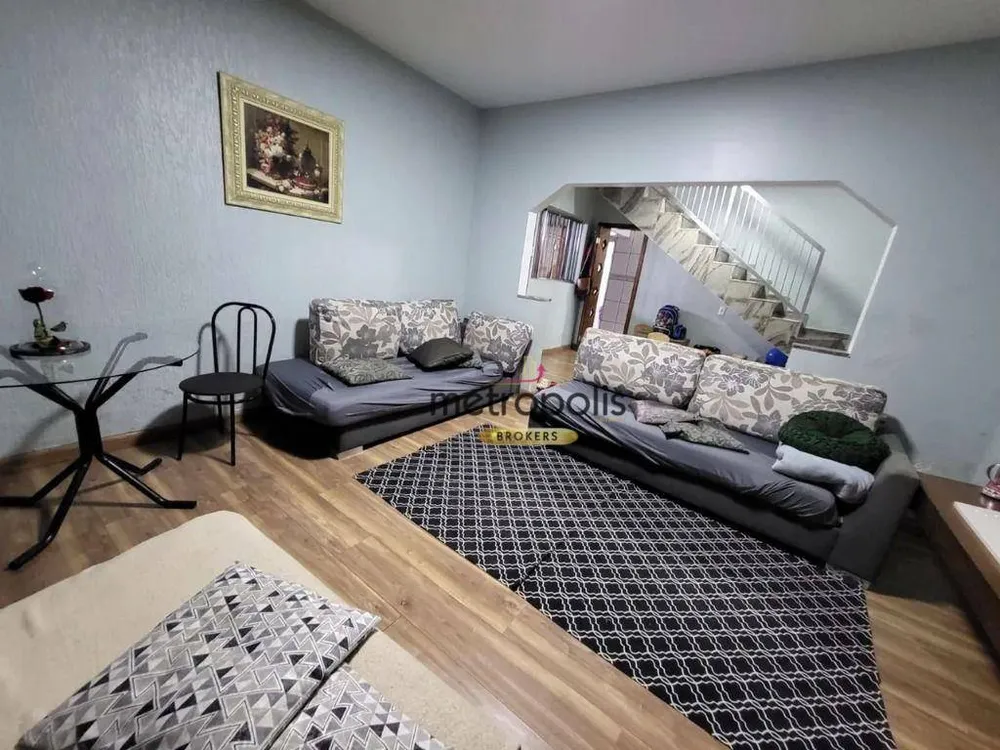 Sobrado, 3 quartos, 203 m² - Foto 1