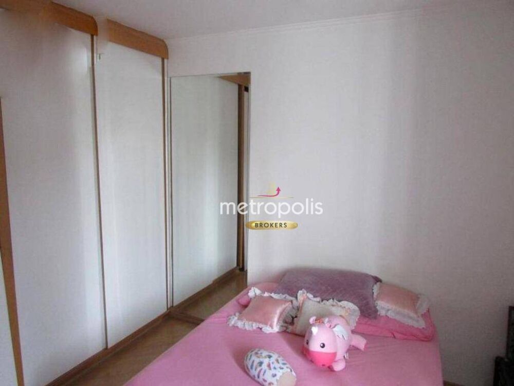 Sobrado à venda com 3 quartos, 290m² - Foto 1