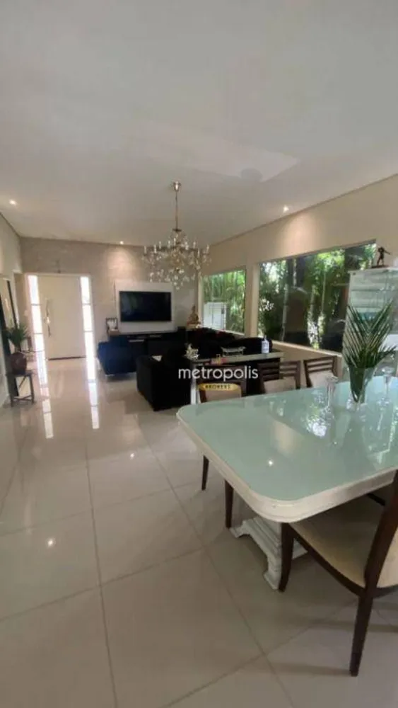 Sobrado, 3 quartos, 258 m² - Foto 11