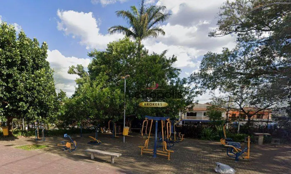Sobrado, 8 quartos, 268 m² - Foto 8