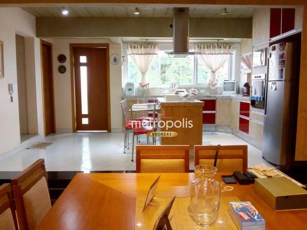 Sobrado, 3 quartos, 390 m² - Foto 2