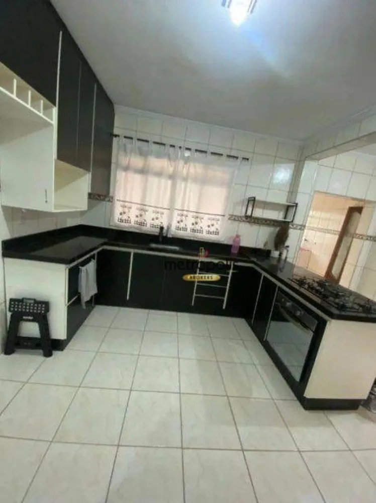Sobrado, 3 quartos, 220 m² - Foto 3