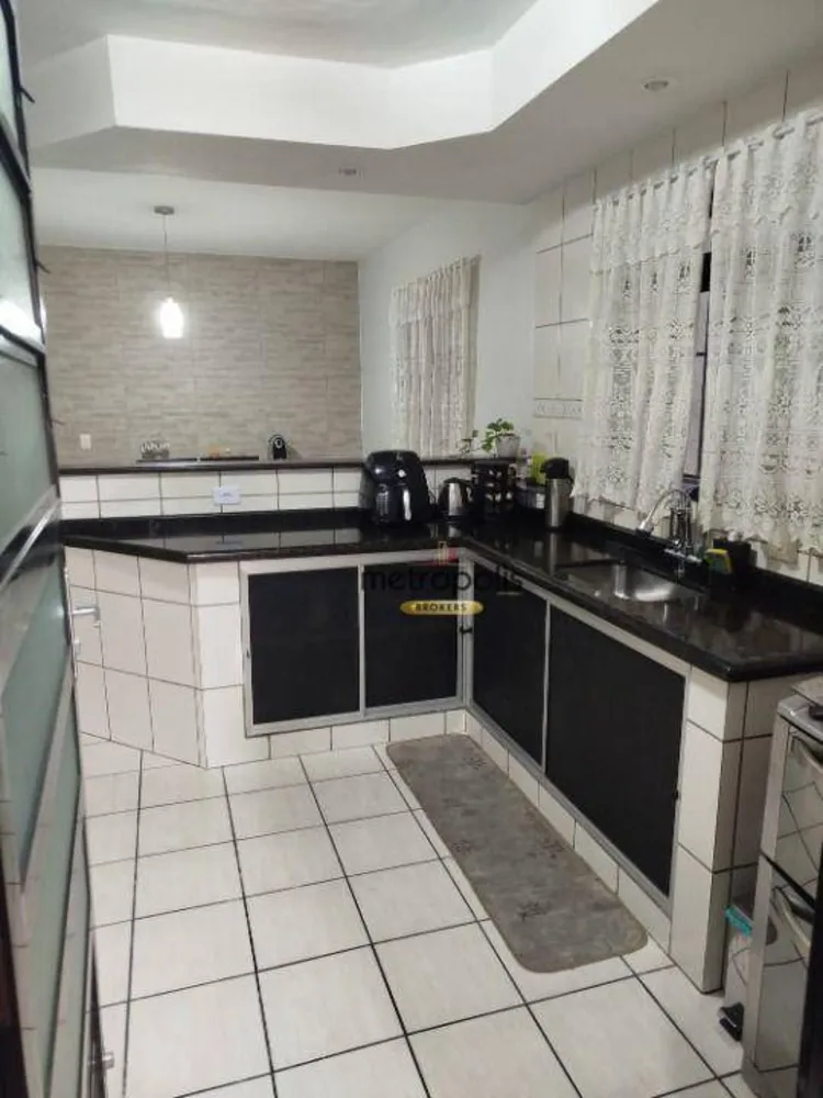 Sobrado, 3 quartos, 246 m² - Foto 6