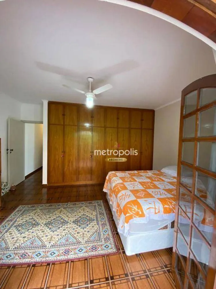 Sobrado, 3 quartos, 200 m² - Foto 1