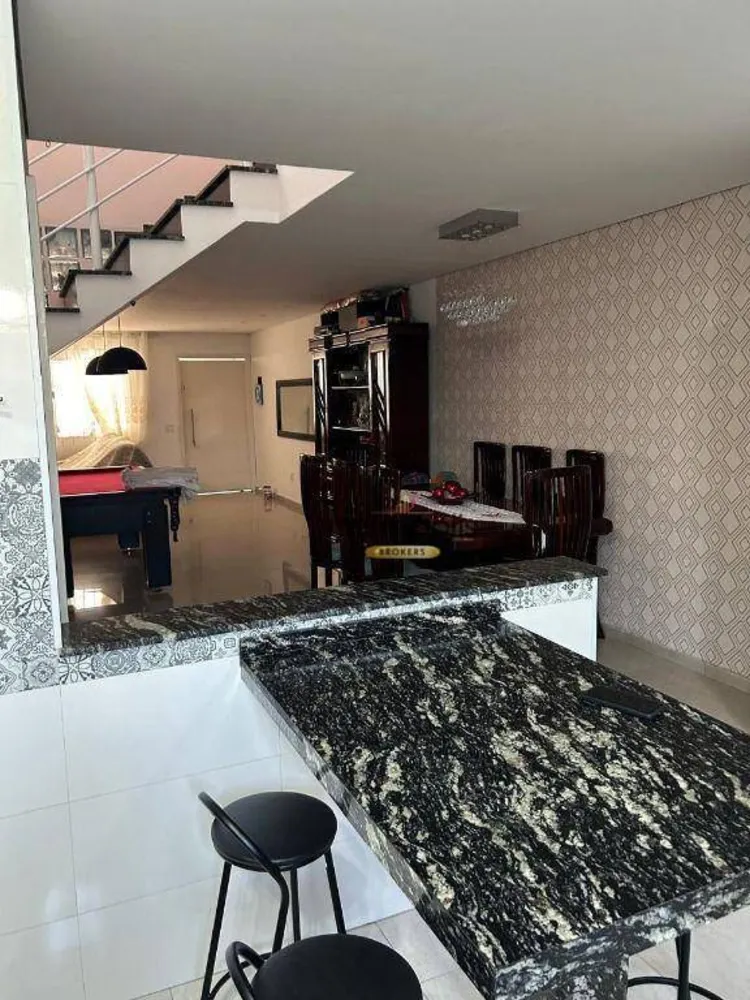 Sobrado, 3 quartos, 196 m² - Foto 7