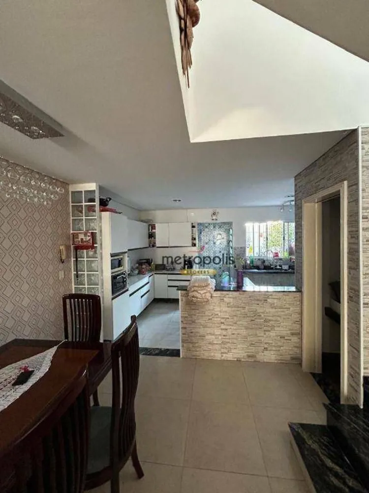 Sobrado, 3 quartos, 196 m² - Foto 6