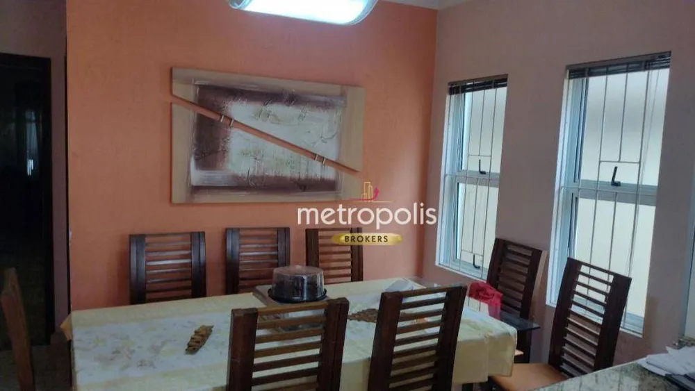 Sobrado, 4 quartos, 250 m² - Foto 1