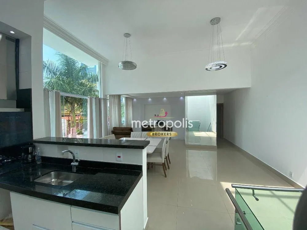 Sobrado, 3 quartos, 250 m² - Foto 4