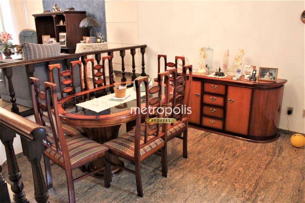 Casa, 3 quartos, 275 m² - Foto 4