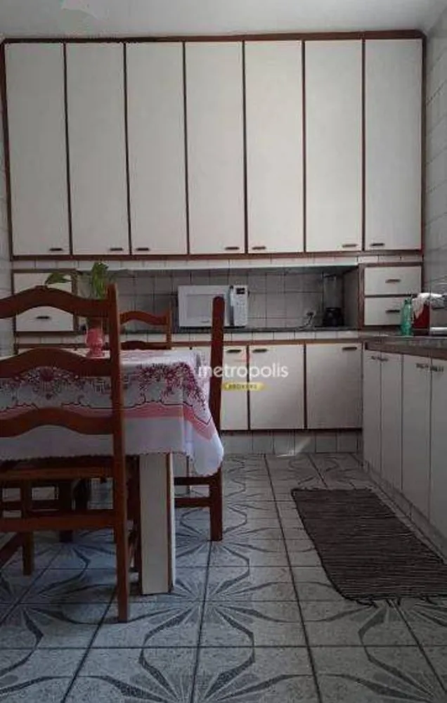 Casa, 4 quartos, 250 m² - Foto 1
