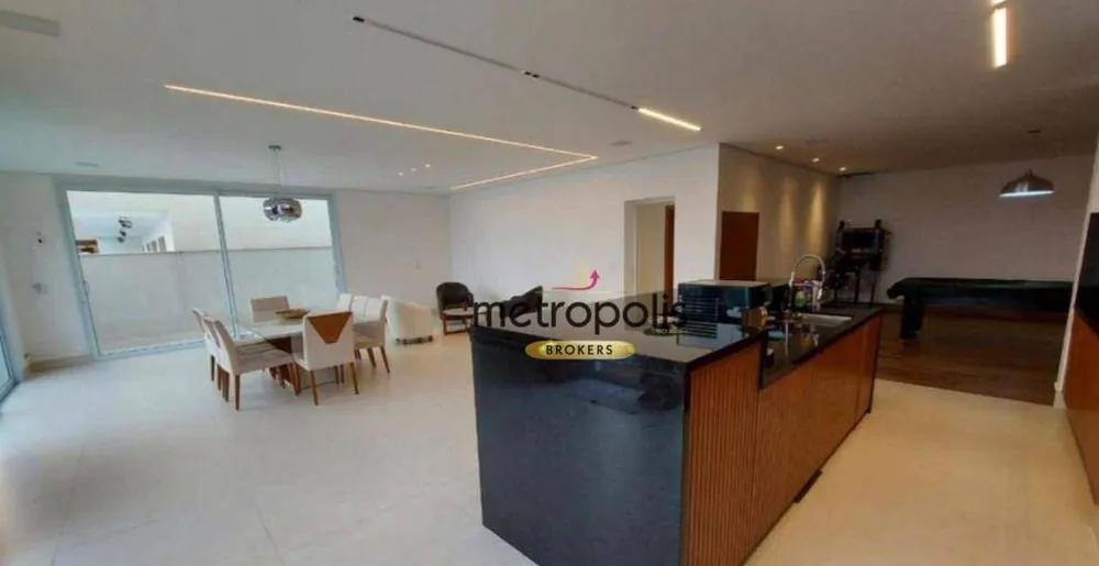 Sobrado, 3 quartos, 515 m² - Foto 8