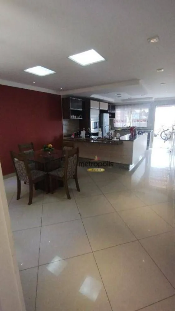 Sobrado, 3 quartos, 256 m² - Foto 6