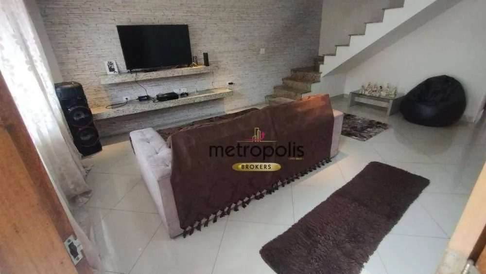 Sobrado, 3 quartos, 256 m² - Foto 1