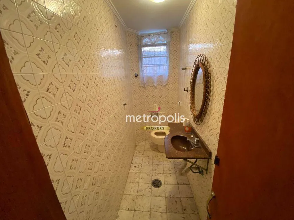 Sobrado, 3 quartos, 304 m² - Foto 1