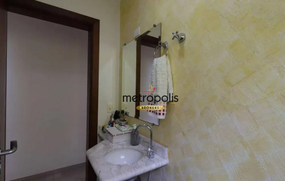 Sobrado, 3 quartos, 257 m² - Foto 8