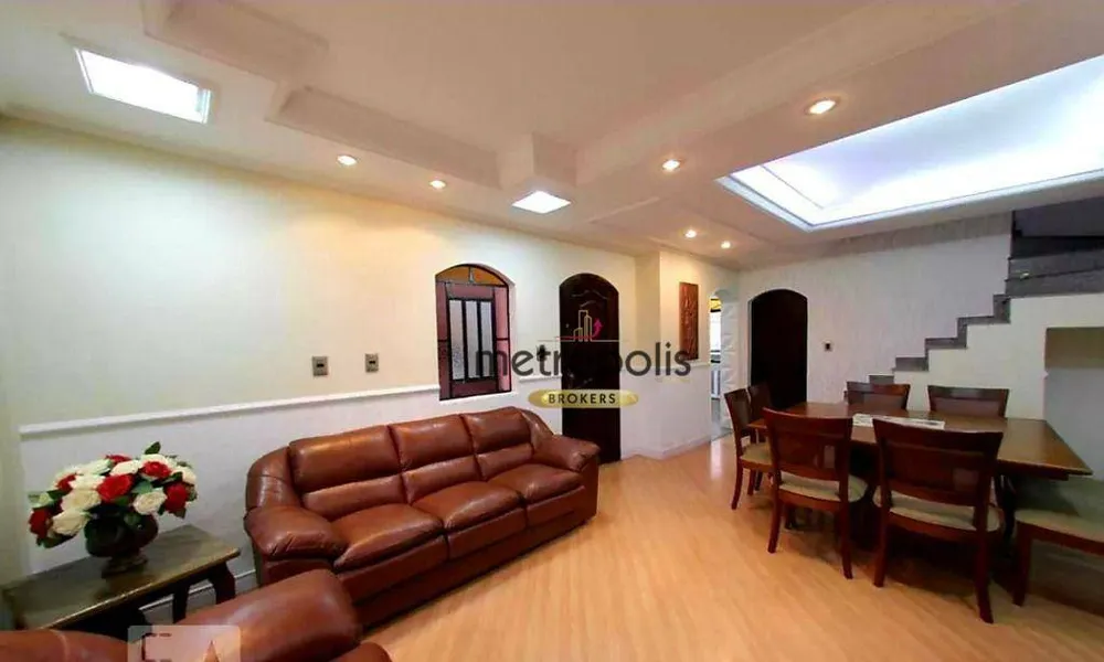 Sobrado, 3 quartos, 238 m² - Foto 2