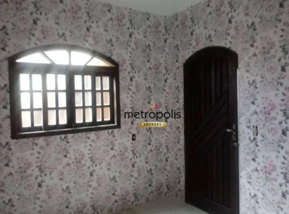 Casa, 6 quartos, 200 m² - Foto 1