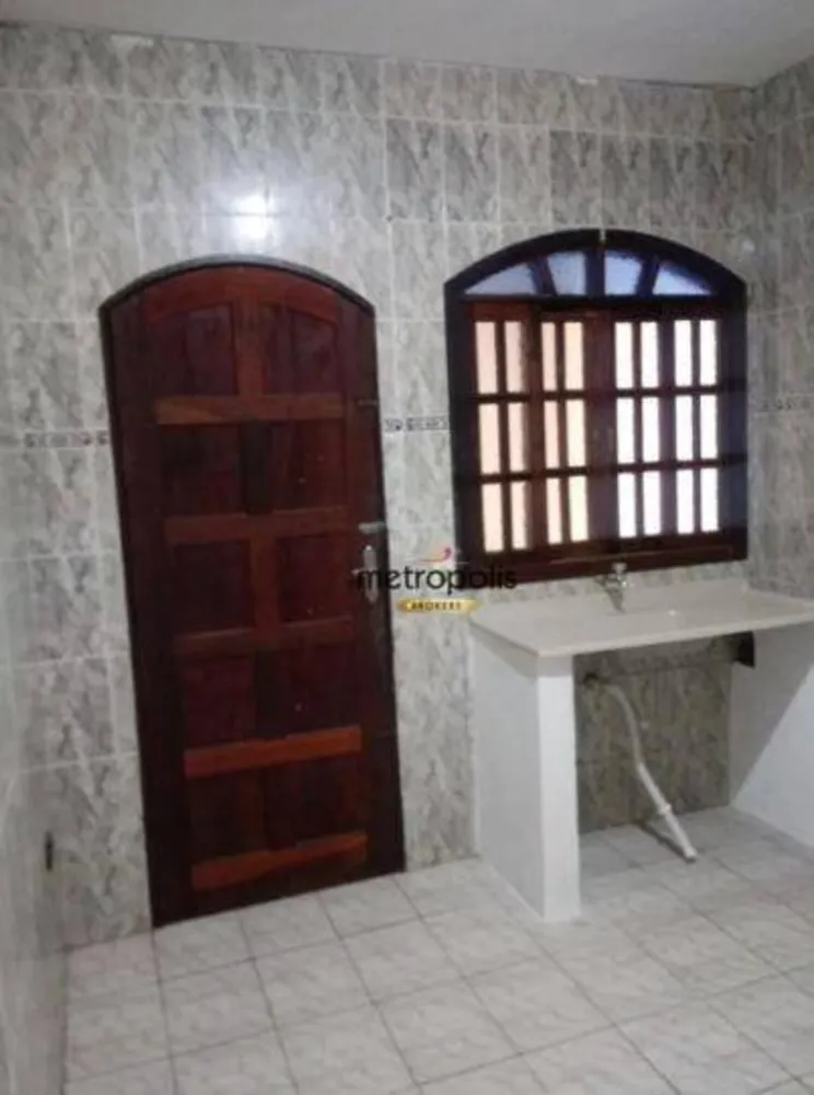 Casa, 6 quartos, 200 m² - Foto 2