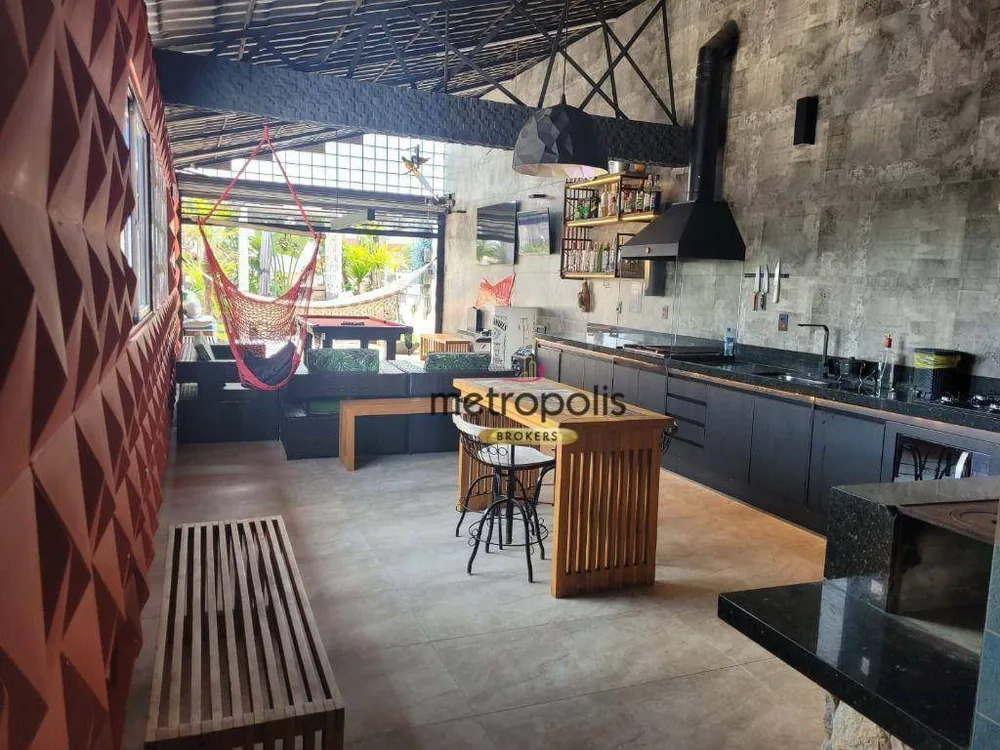 Sobrado, 3 quartos, 325 m² - Foto 3