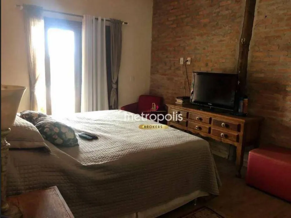 Casa, 3 quartos, 442 m² - Foto 1