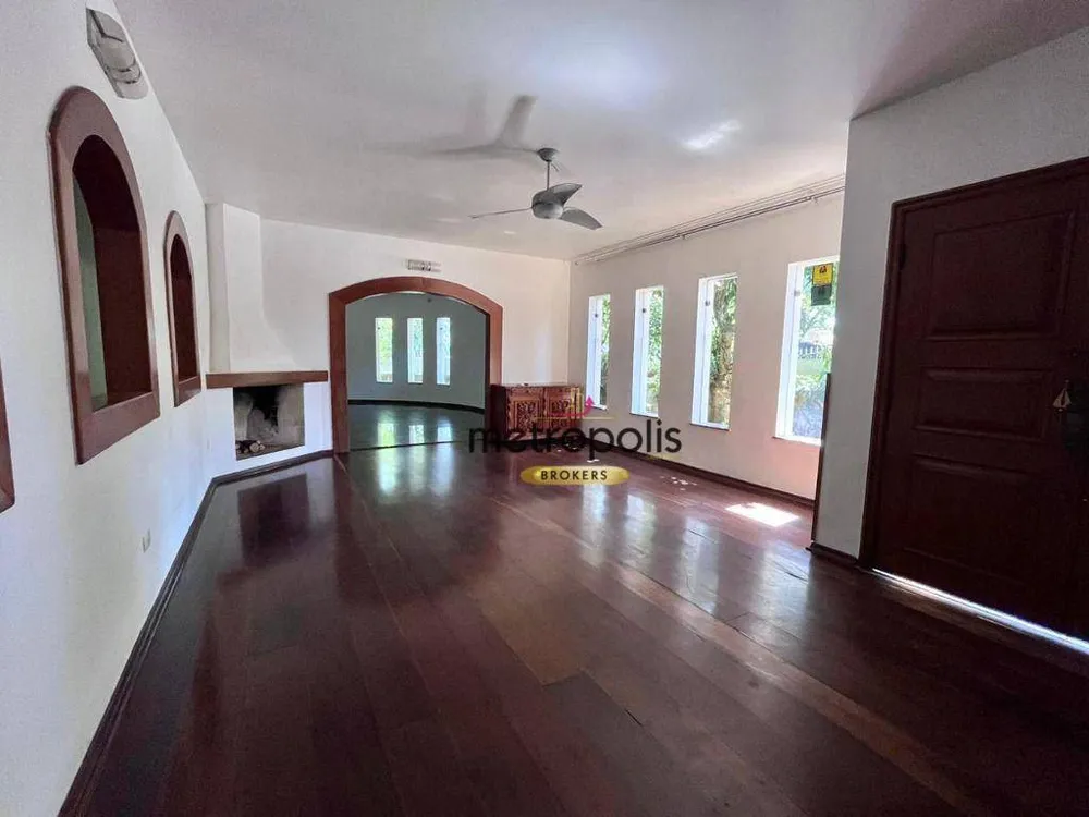 Casa, 4 quartos, 282 m² - Foto 1