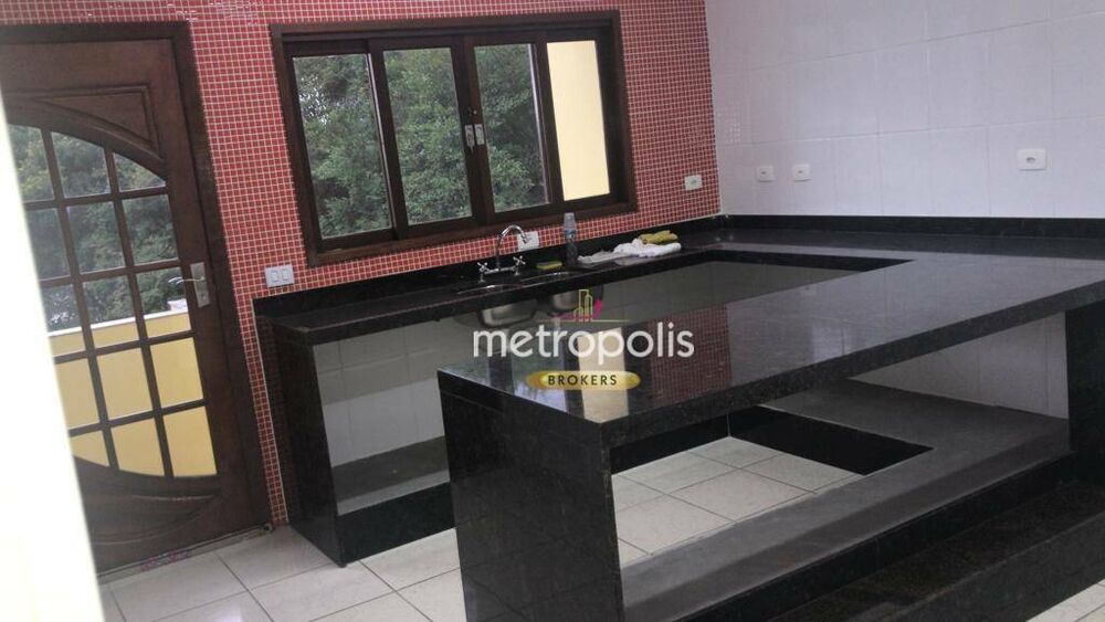 Sobrado, 4 quartos, 480 m² - Foto 1