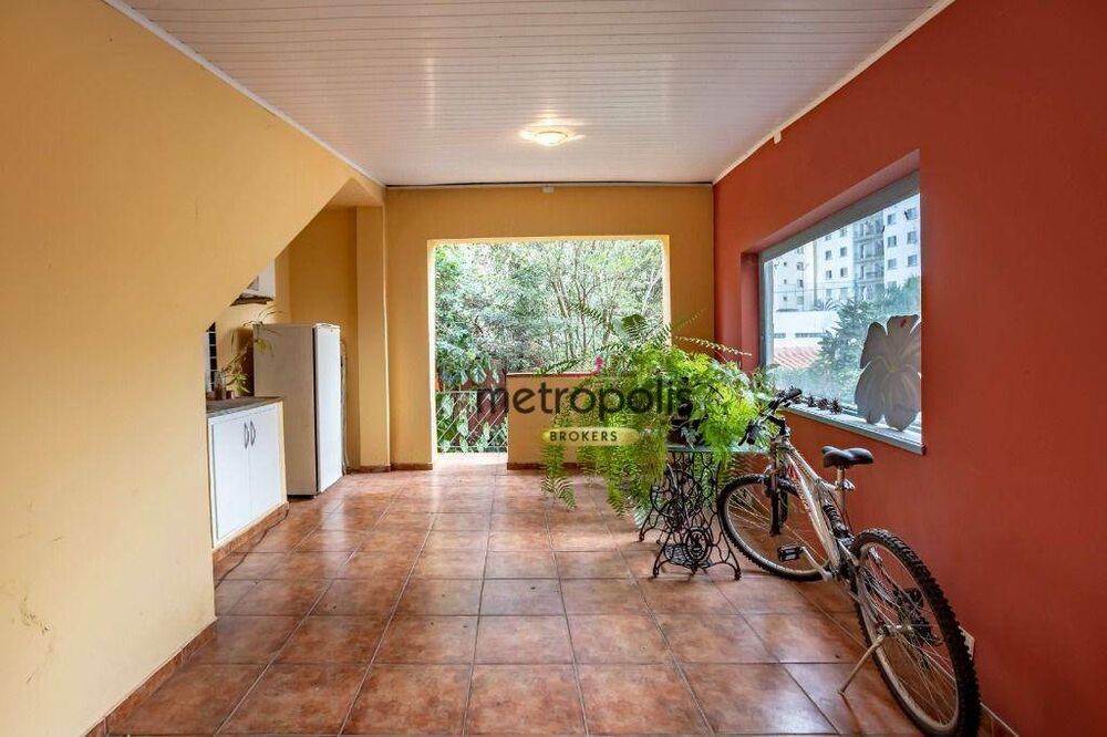 Sobrado à venda com 3 quartos, 310m² - Foto 5