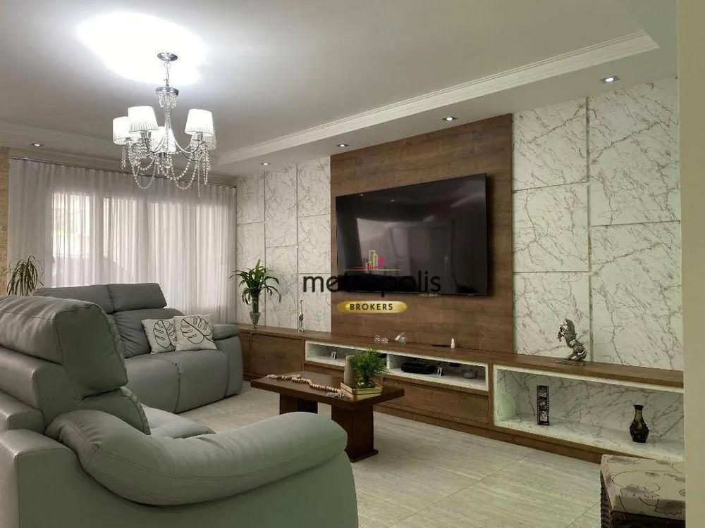 Sobrado, 4 quartos, 210 m² - Foto 1