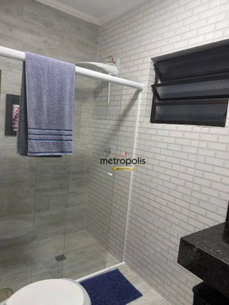 Casa, 4 quartos, 240 m² - Foto 1