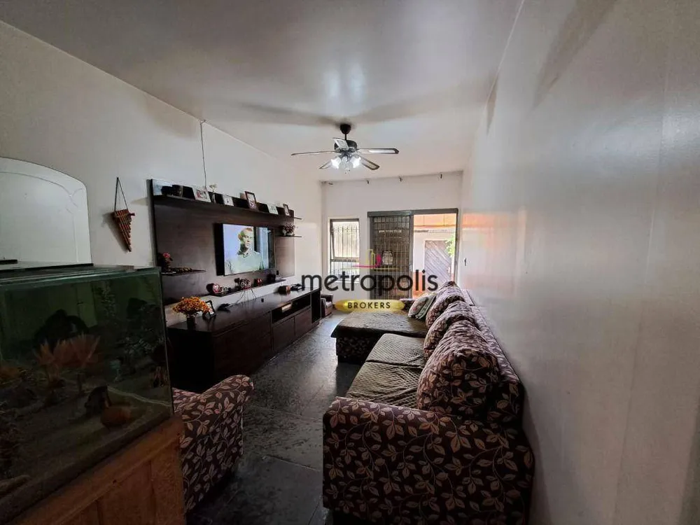 Casa, 3 quartos, 189 m² - Foto 2