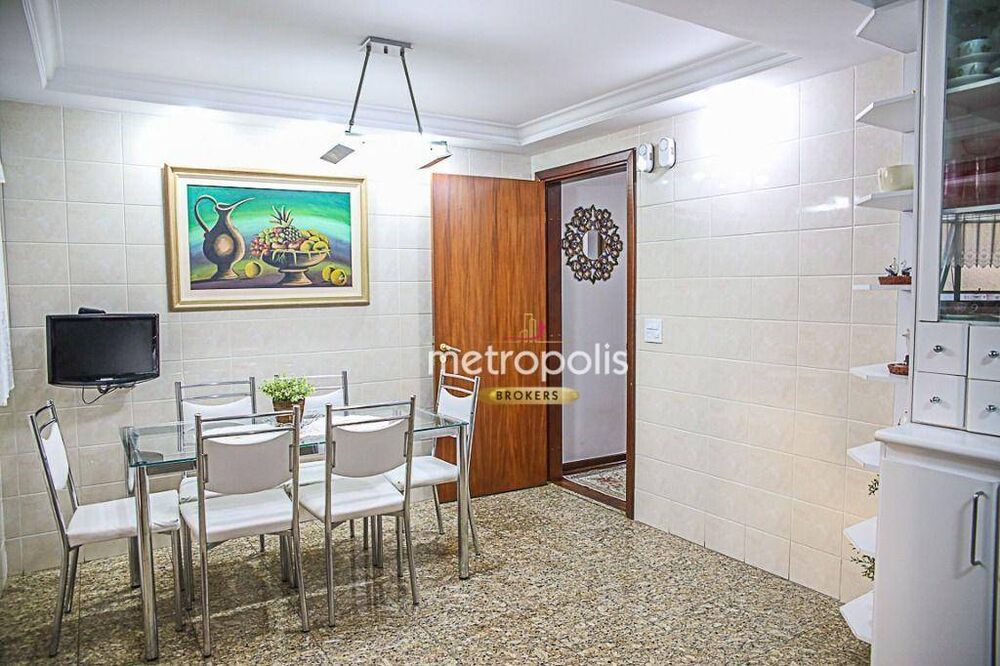 Apartamento à venda e aluguel com 3 quartos, 207m² - Foto 1