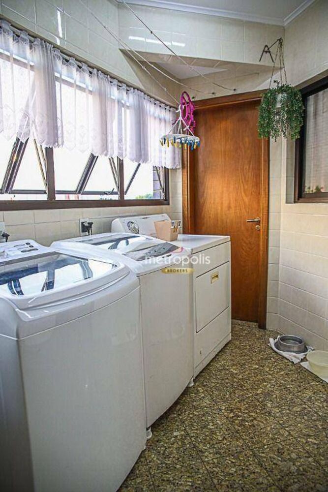 Apartamento à venda e aluguel com 3 quartos, 207m² - Foto 2