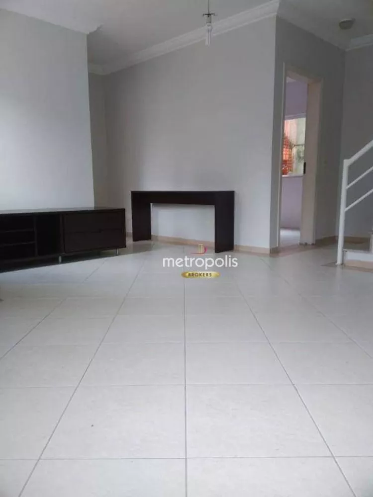 Sobrado à venda com 3 quartos, 164m² - Foto 1