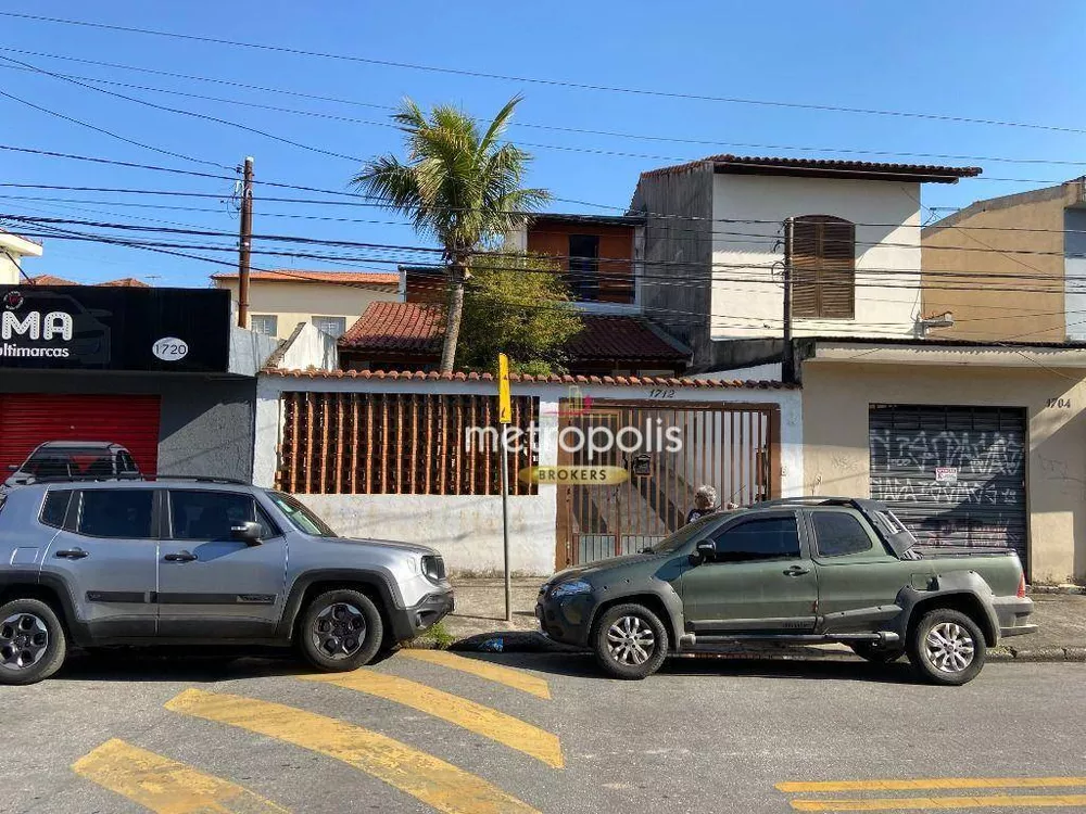 Sobrado à venda com 2 quartos, 192m² - Foto 2