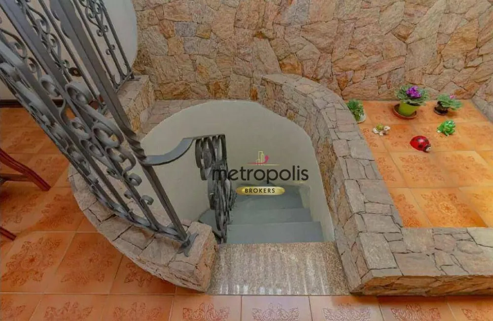 Sobrado, 5 quartos, 300 m² - Foto 4