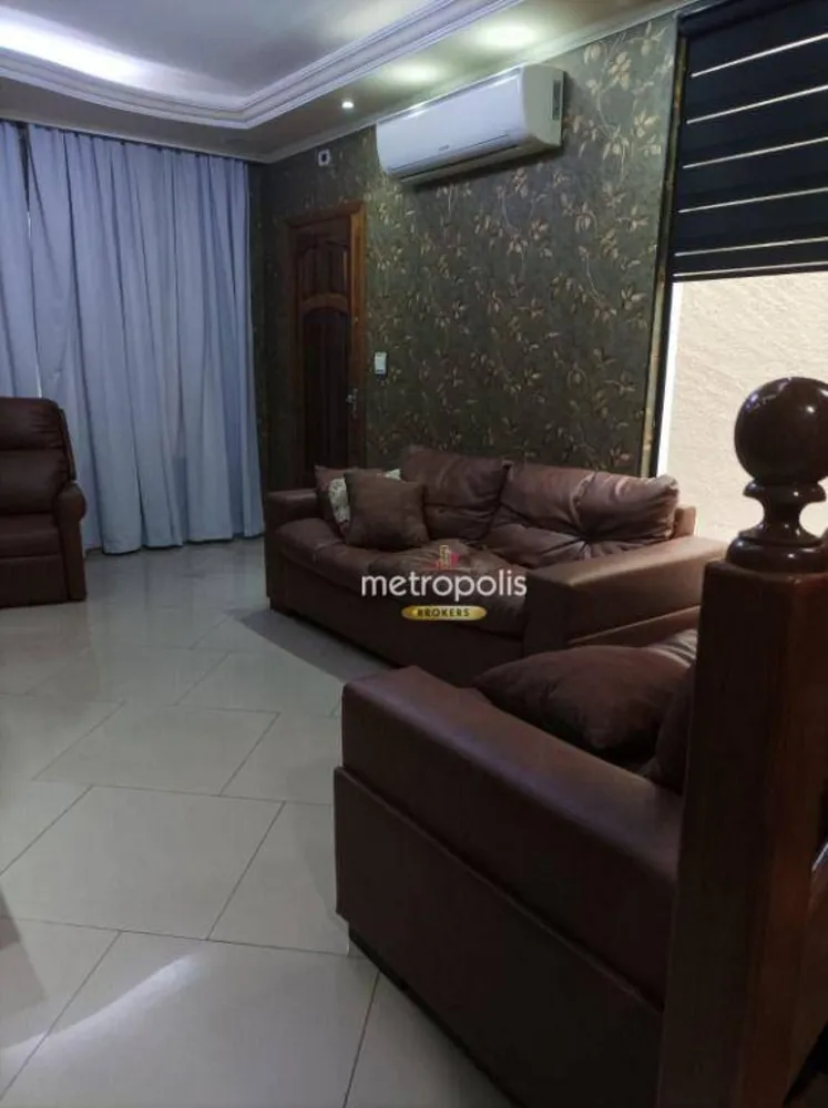 Sobrado, 3 quartos, 201 m² - Foto 1