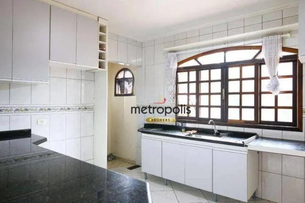 Sobrado, 4 quartos, 264 m² - Foto 1
