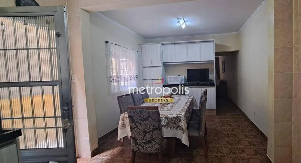 Sobrado, 2 quartos, 241 m² - Foto 4