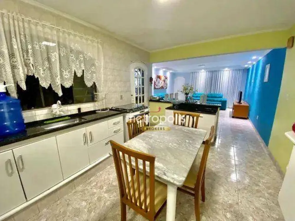 Sobrado, 7 quartos, 220 m² - Foto 3