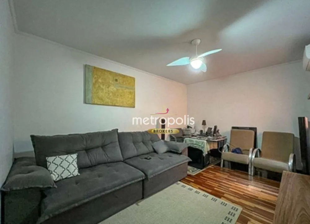 Casa, 4 quartos, 240 m² - Foto 1