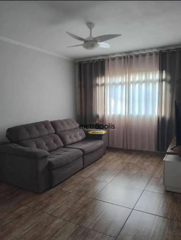 Sobrado, 3 quartos, 212 m² - Foto 1