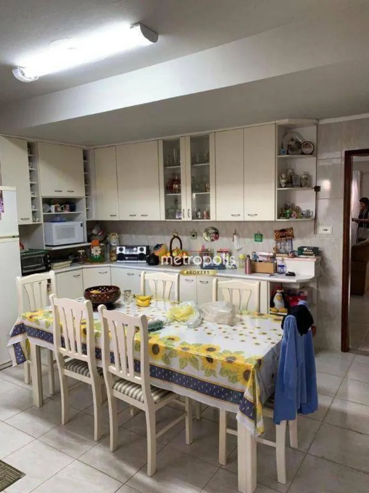 Sobrado, 3 quartos, 217 m² - Foto 1