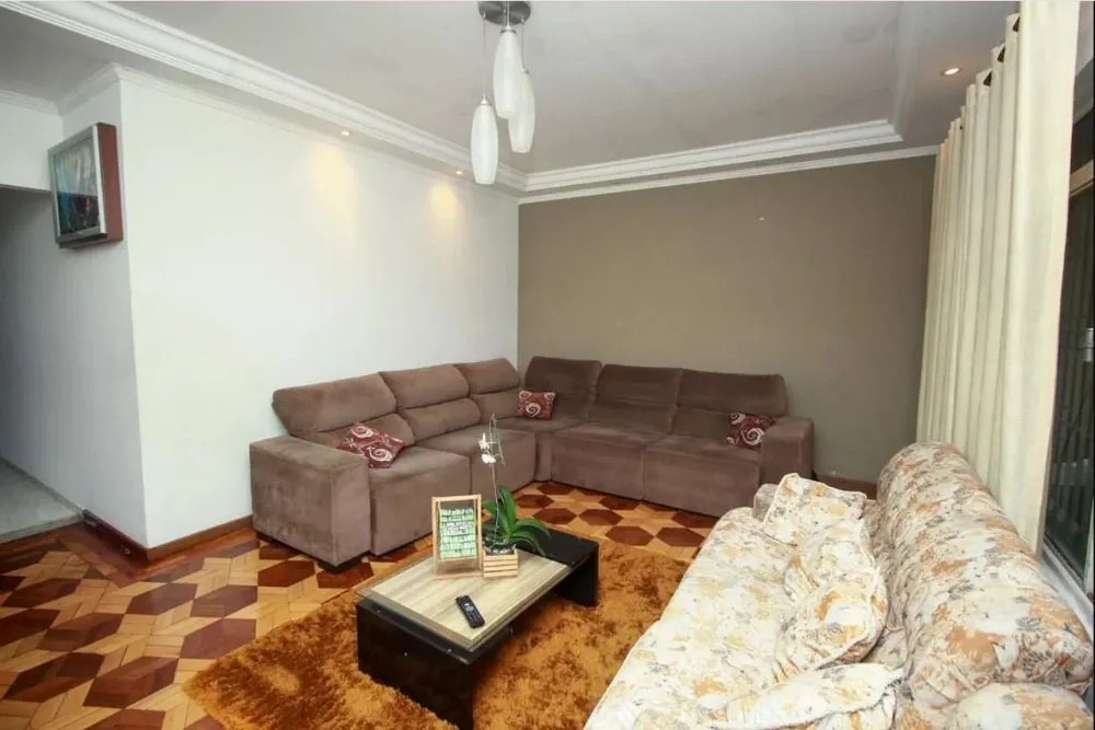 Casa, 5 quartos, 250 m² - Foto 2