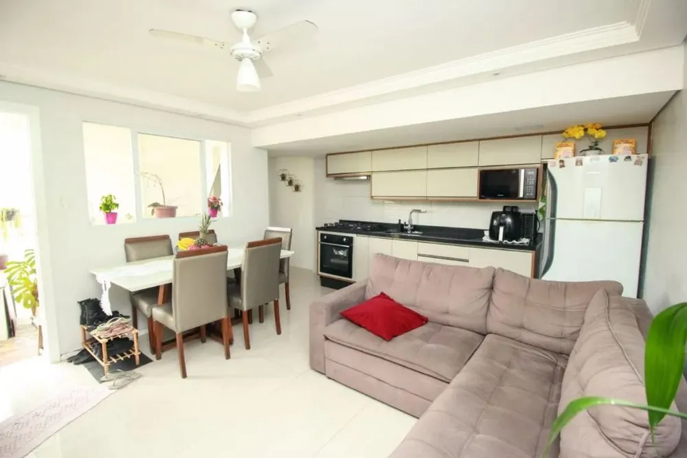 Casa, 5 quartos, 250 m² - Foto 9