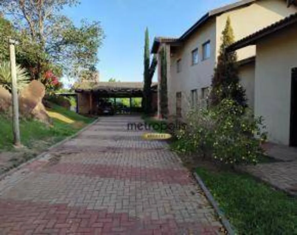 Chácara, 4 quartos, 2640 m² - Foto 11