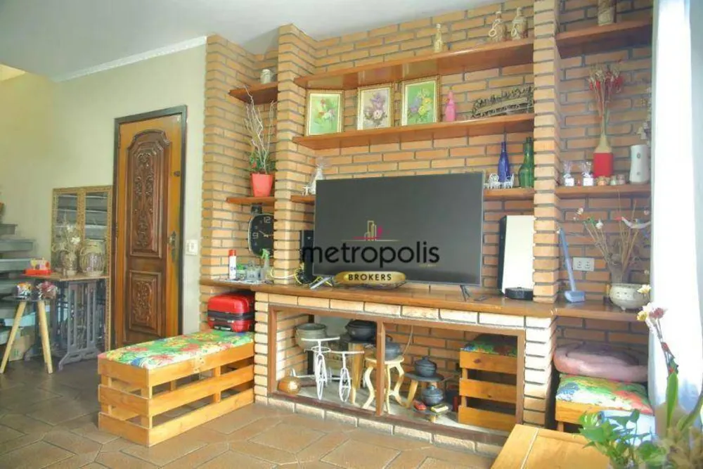 Sobrado, 3 quartos, 228 m² - Foto 3