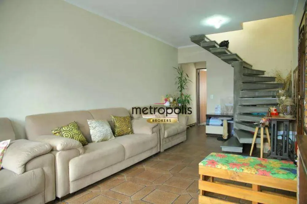 Sobrado, 3 quartos, 228 m² - Foto 4