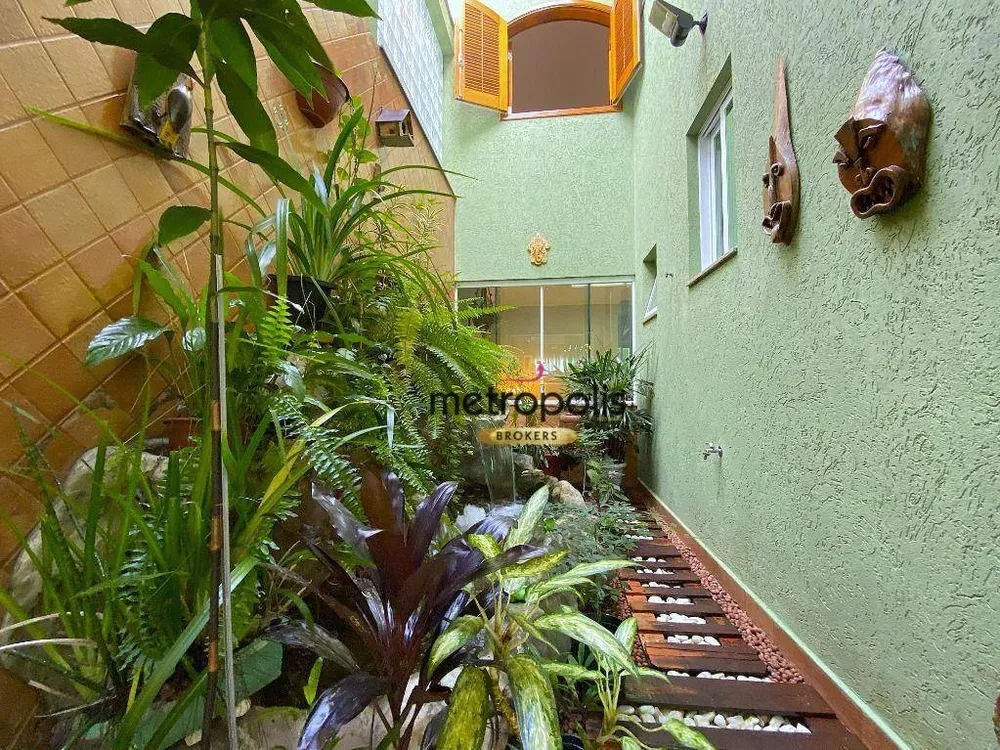 Sobrado, 3 quartos, 269 m² - Foto 2